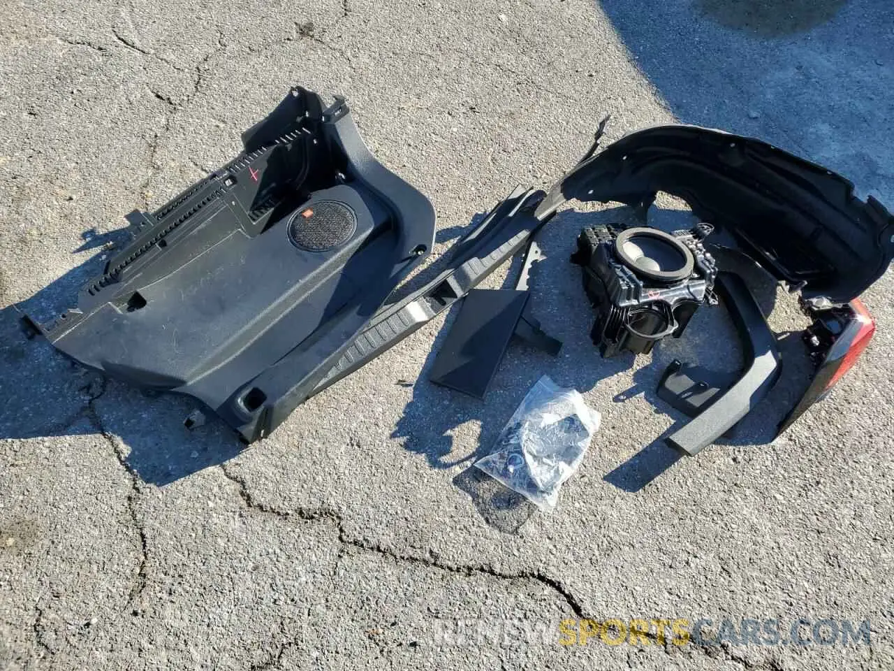 13 Фотография поврежденного автомобиля JTMN1RFV2RJ042624 TOYOTA RAV4 2024