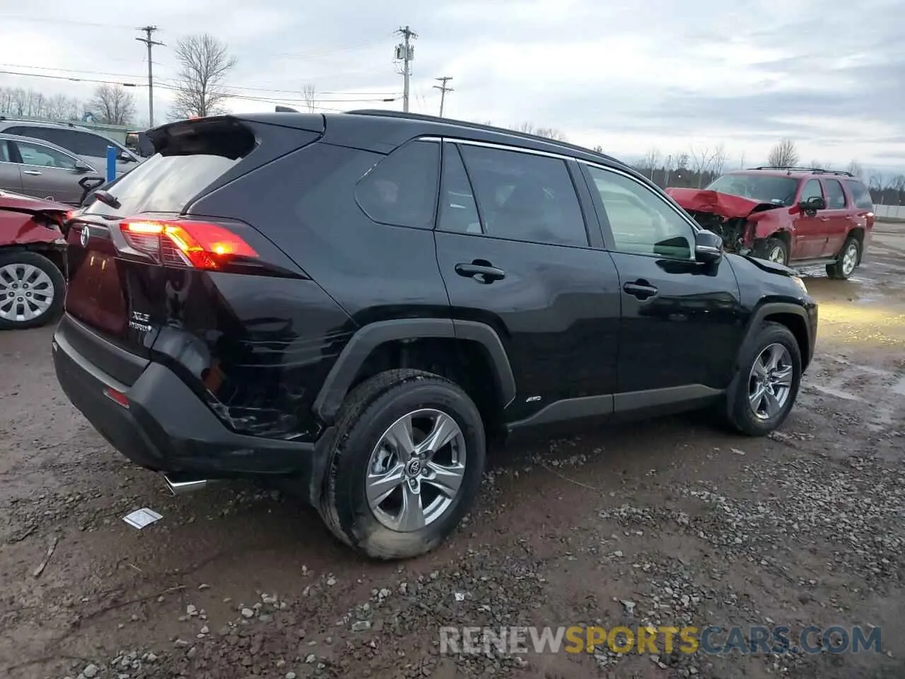 3 Фотография поврежденного автомобиля JTMRWRFV2RD271564 TOYOTA RAV4 2024