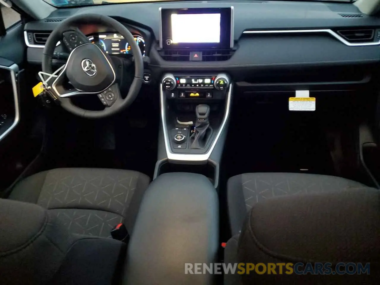 8 Фотография поврежденного автомобиля JTMRWRFV2RD271564 TOYOTA RAV4 2024