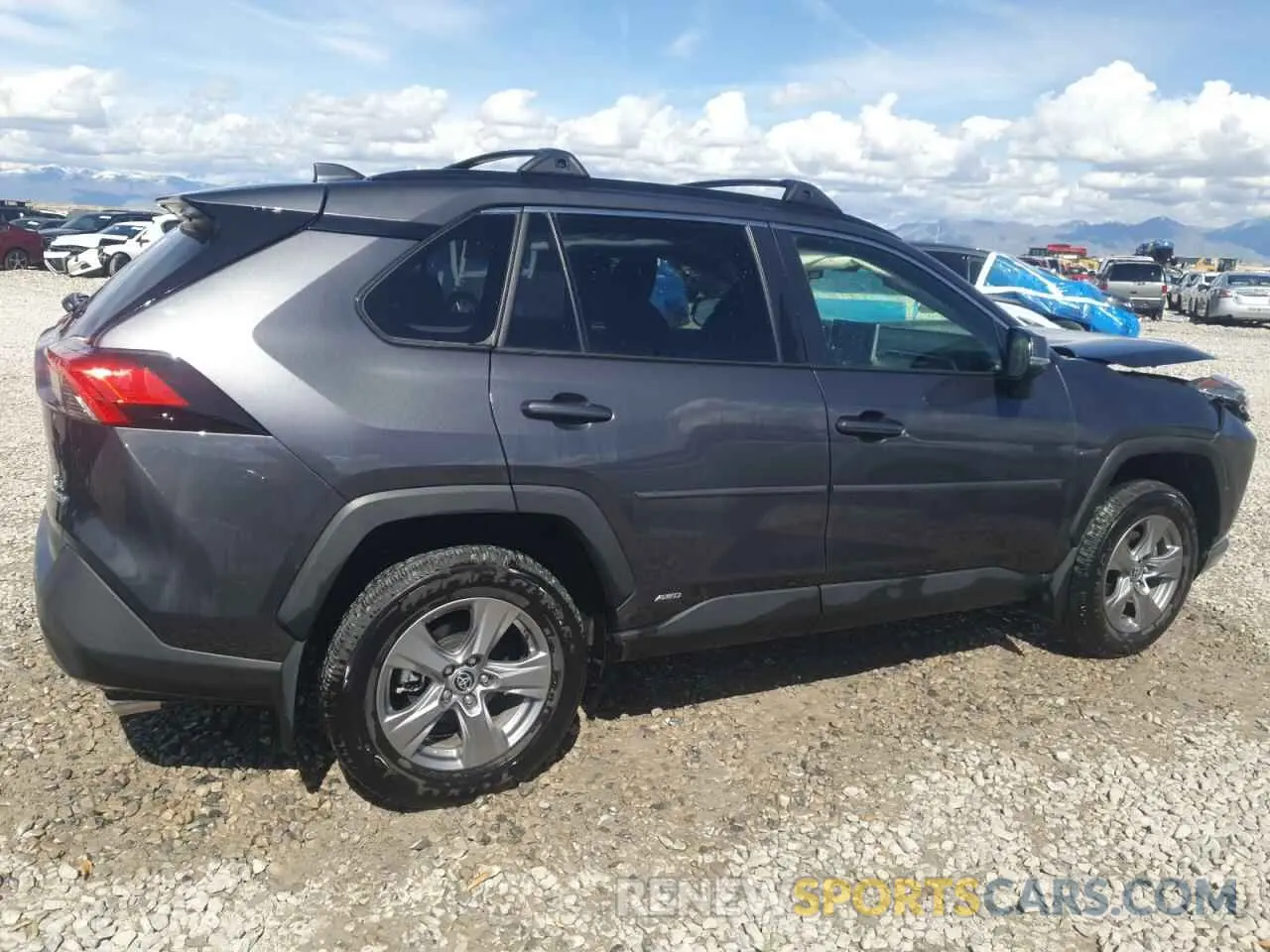 3 Фотография поврежденного автомобиля JTMRWRFV2RJ061726 TOYOTA RAV4 2024