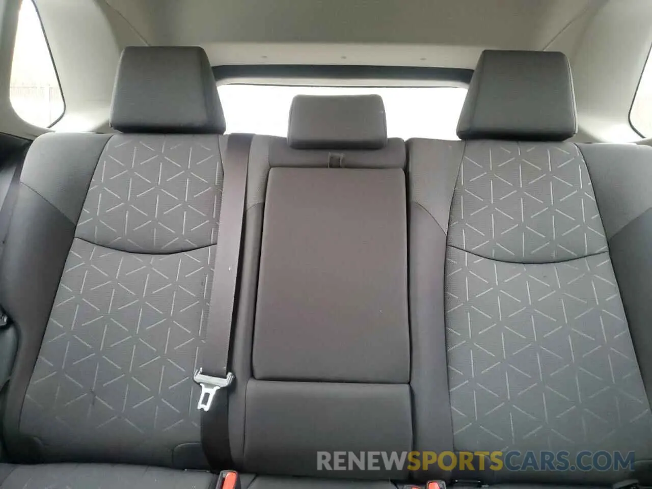 10 Фотография поврежденного автомобиля JTMRWRFV7RJ061334 TOYOTA RAV4 2024