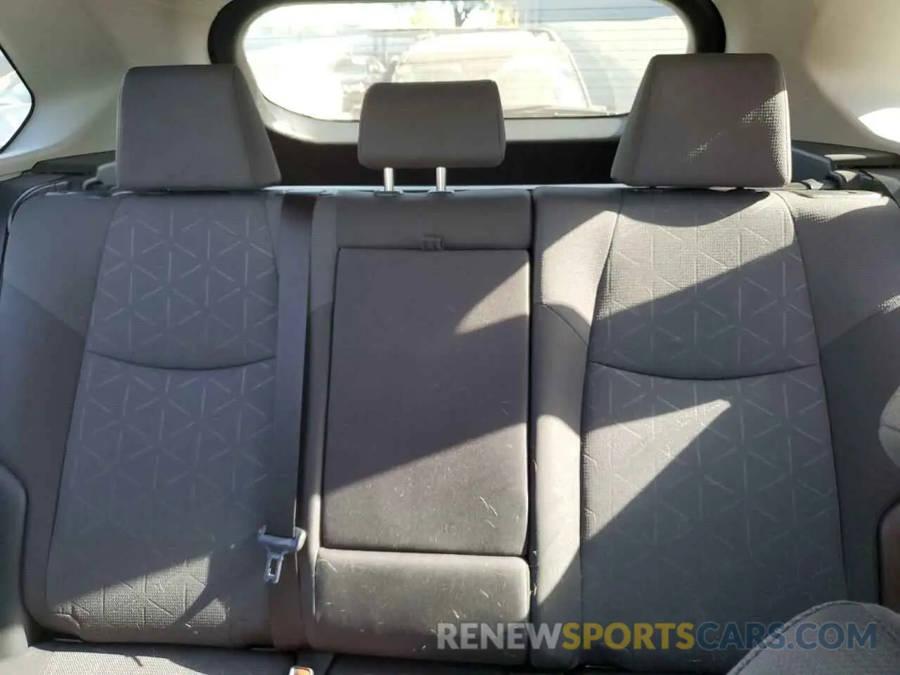 10 Photograph of a damaged car JTMRWRFV9RJ058399 TOYOTA RAV4 2024