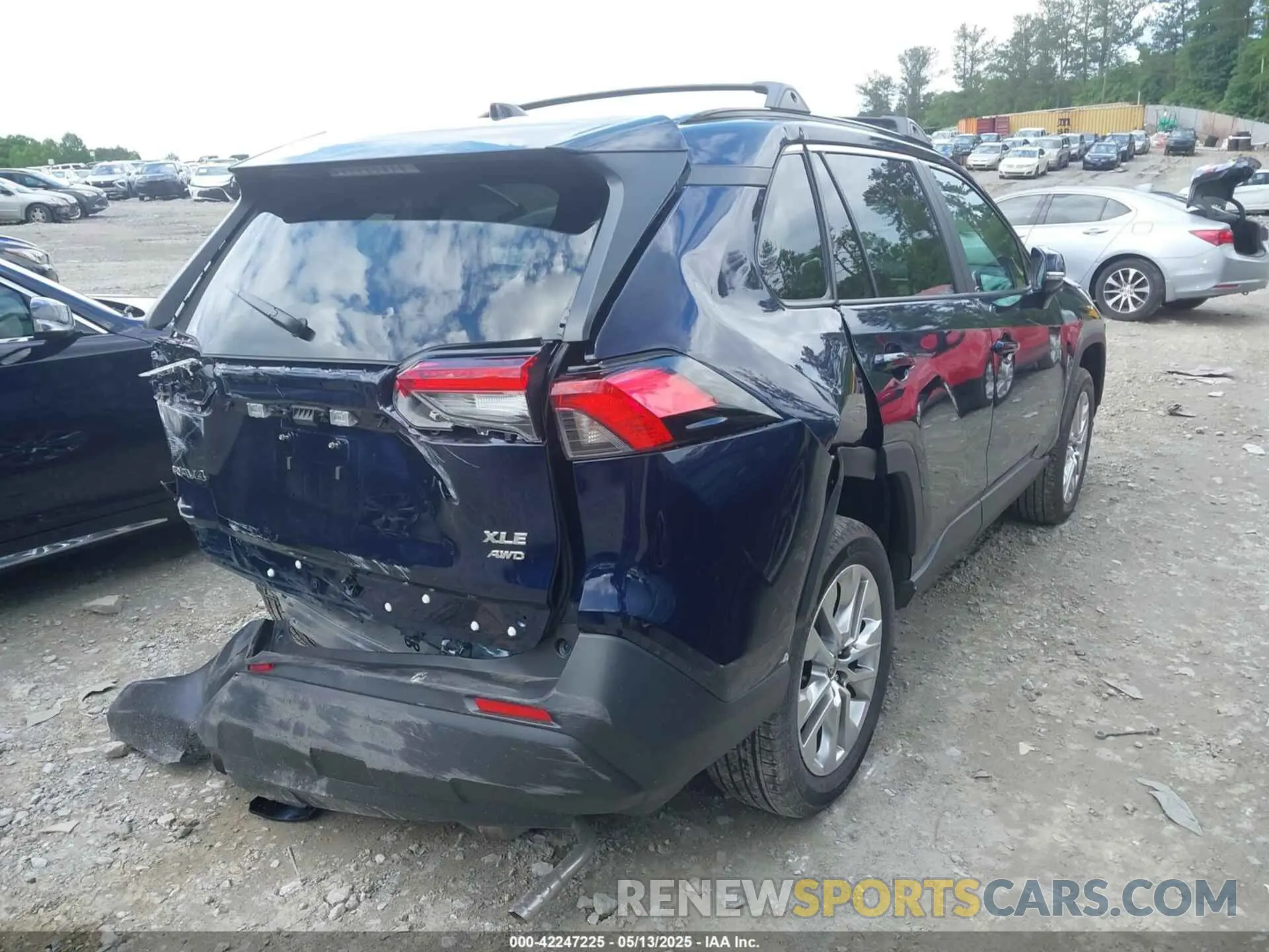 4 Фотография поврежденного автомобиля 2T3A1RFV7SW514631 TOYOTA RAV4 2025