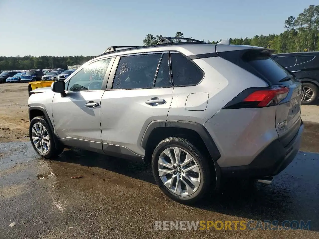2 Фотография поврежденного автомобиля 2T3C1RFV2SC308112 TOYOTA RAV4 2025