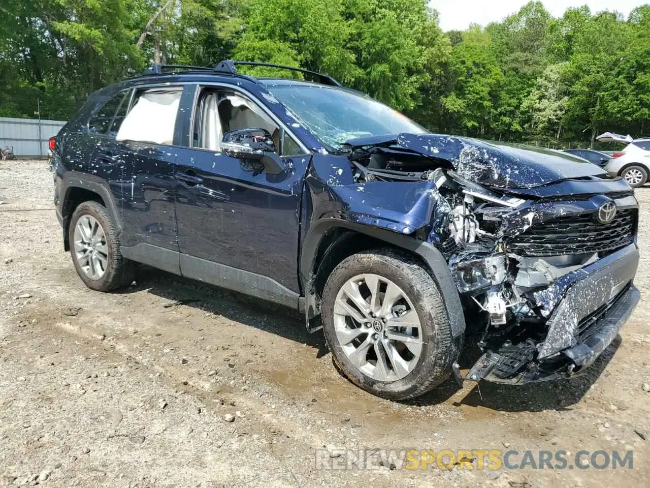 4 Photograph of a damaged car 2T3C1RFV6SW367064 TOYOTA RAV4 2025
