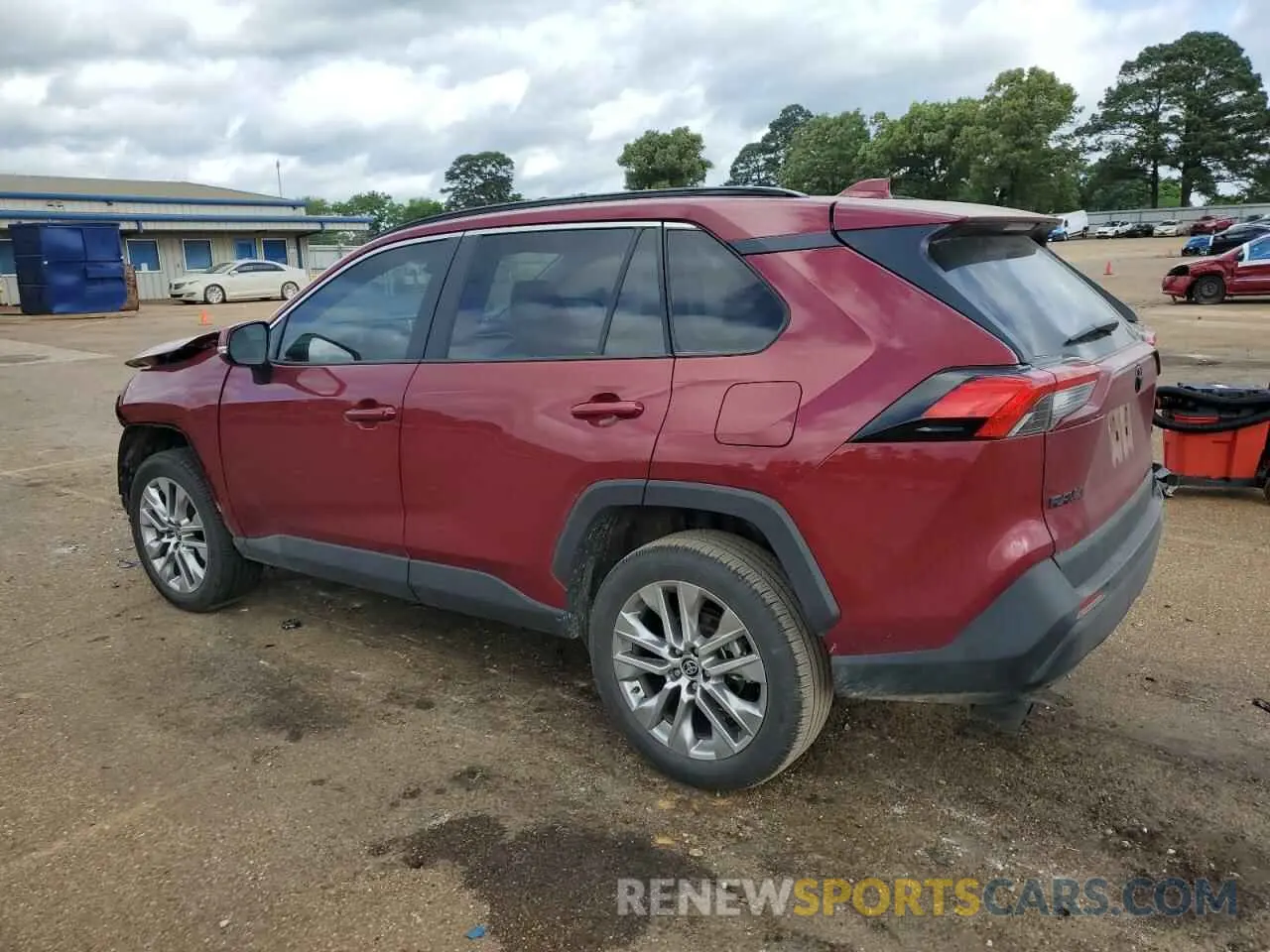 2 Photograph of a damaged car 2T3C1RFV6SW368618 TOYOTA RAV4 2025