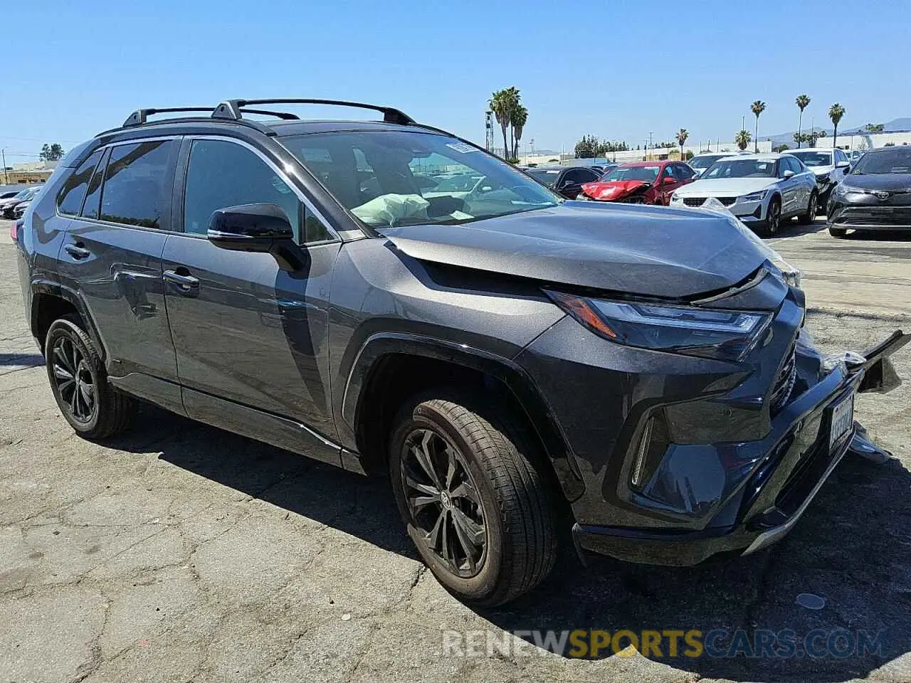 4 Photograph of a damaged car 2T3E6RFV6SW088224 TOYOTA RAV4 2025