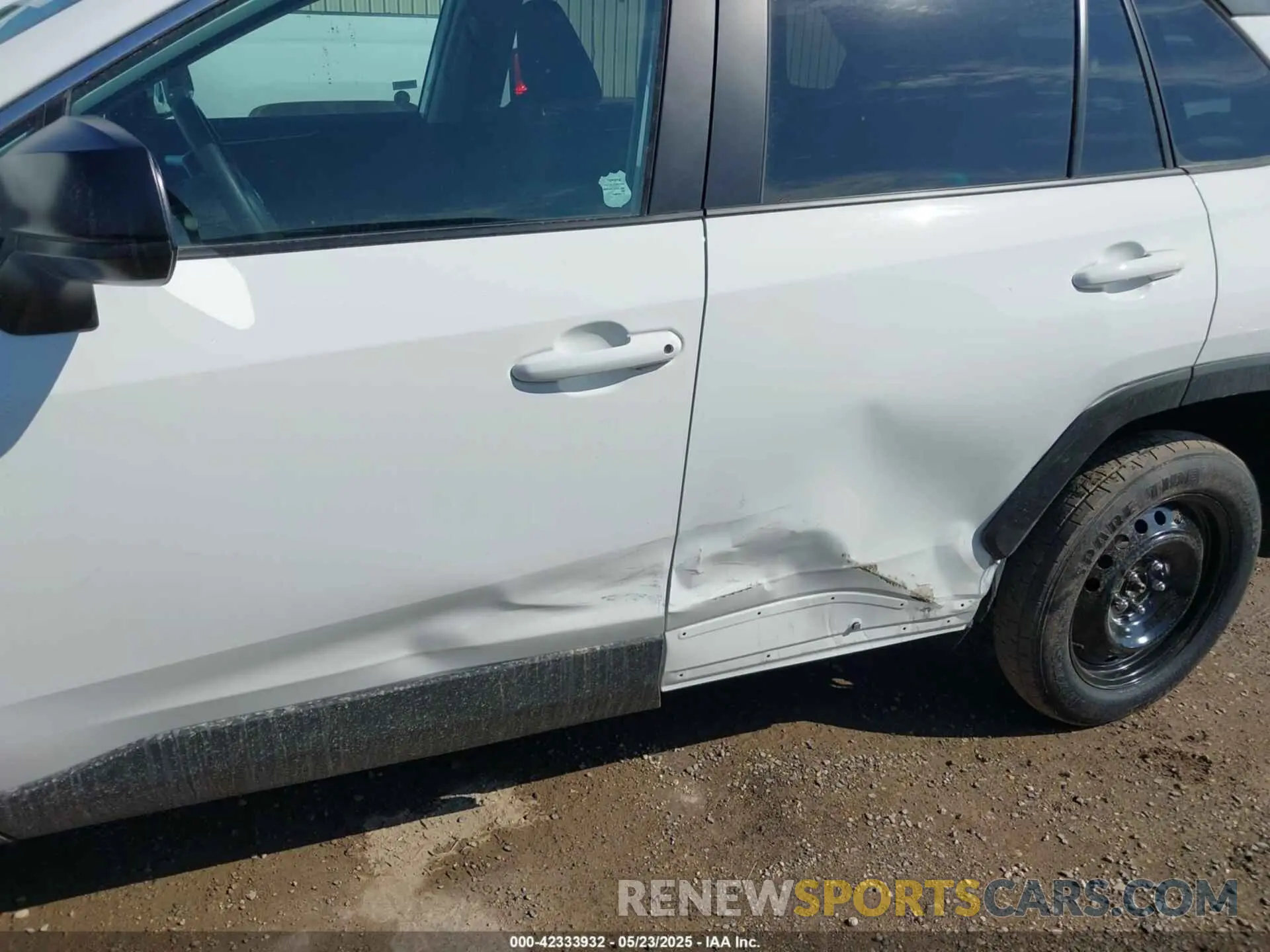 6 Фотография поврежденного автомобиля 2T3F1RFV5SW527044 TOYOTA RAV4 2025