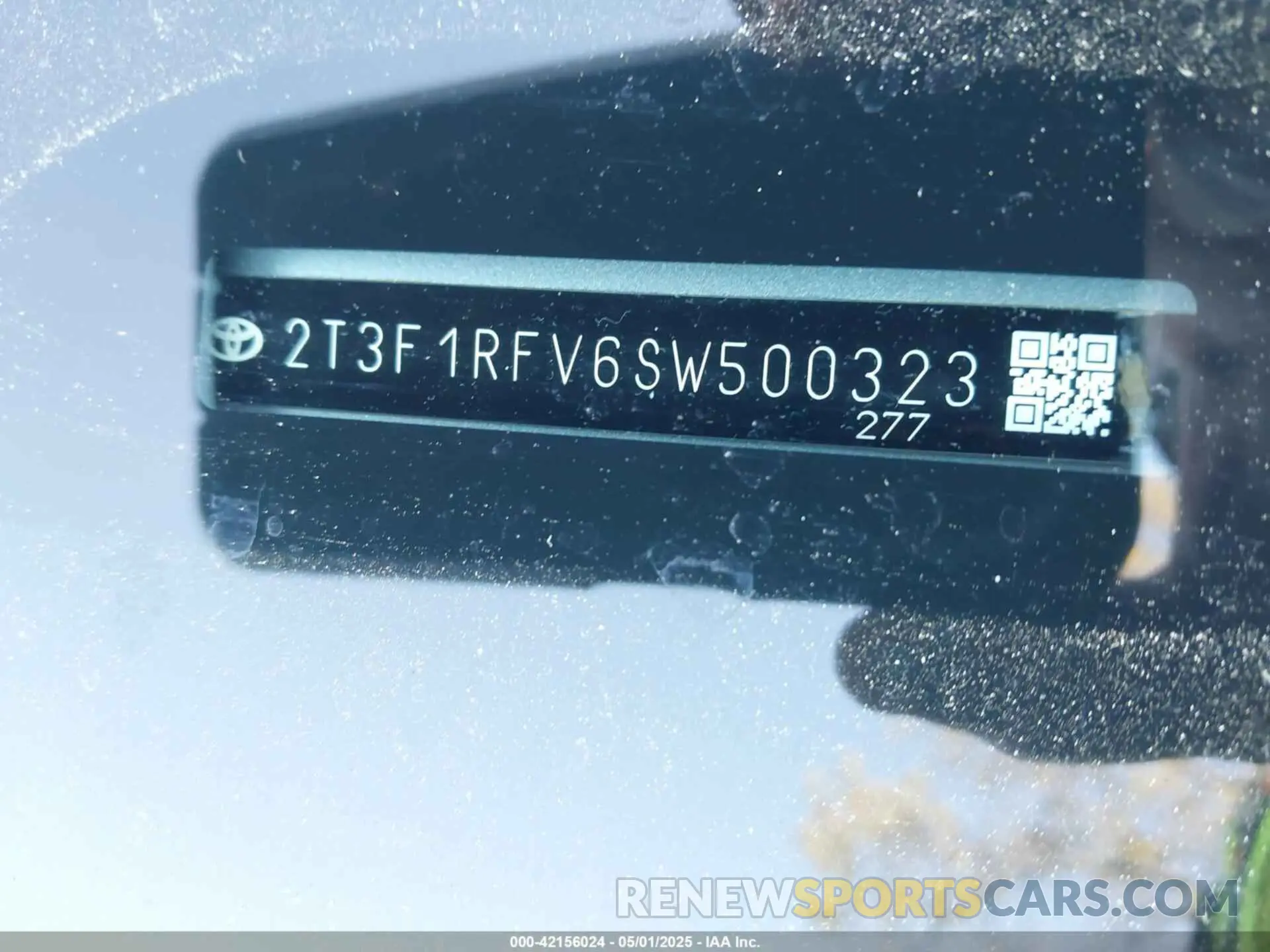 17 Photograph of a damaged car 2T3F1RFV6SW500323 TOYOTA RAV4 2025