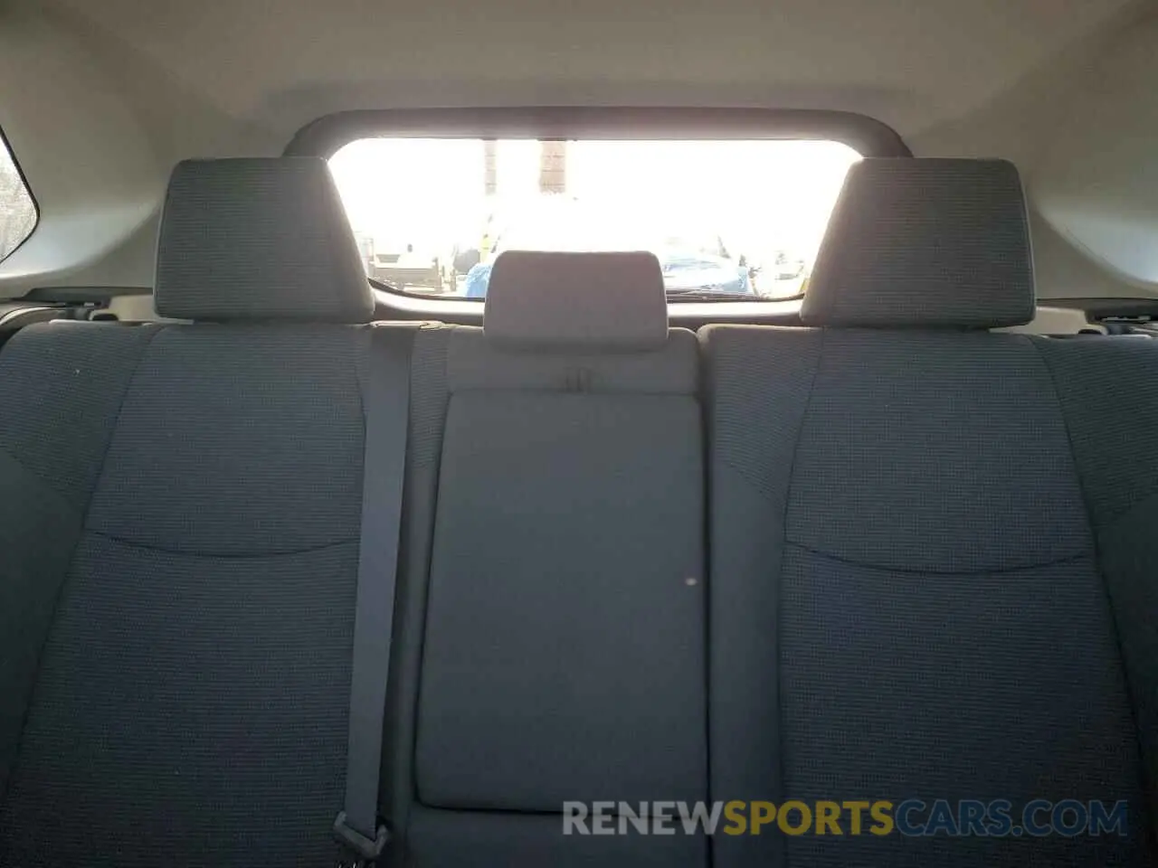 10 Photograph of a damaged car 2T3H1RFV0SC314755 TOYOTA RAV4 2025