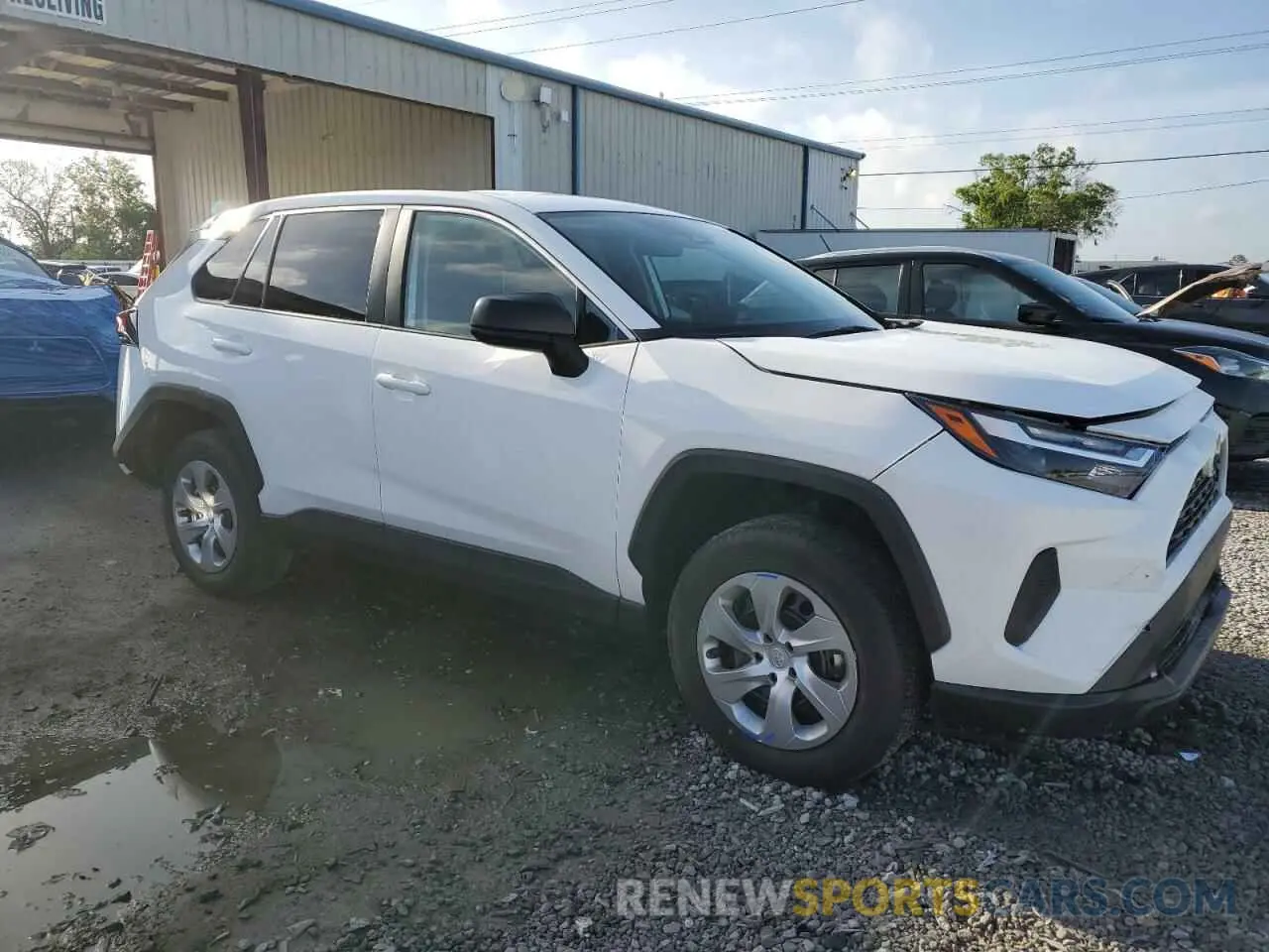 4 Photograph of a damaged car 2T3H1RFV0SC314755 TOYOTA RAV4 2025