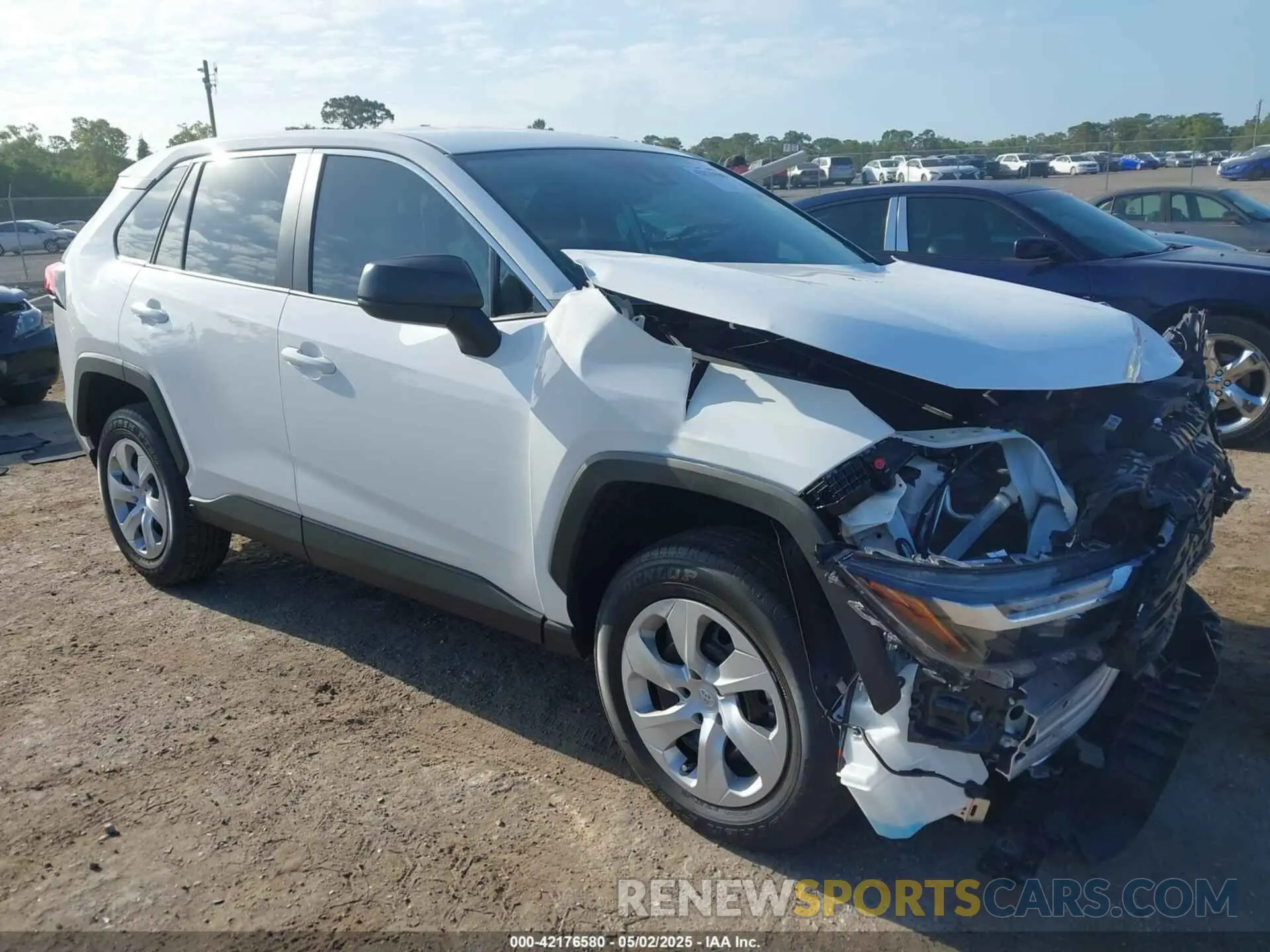 1 Photograph of a damaged car 2T3H1RFV1SC306602 TOYOTA RAV4 2025