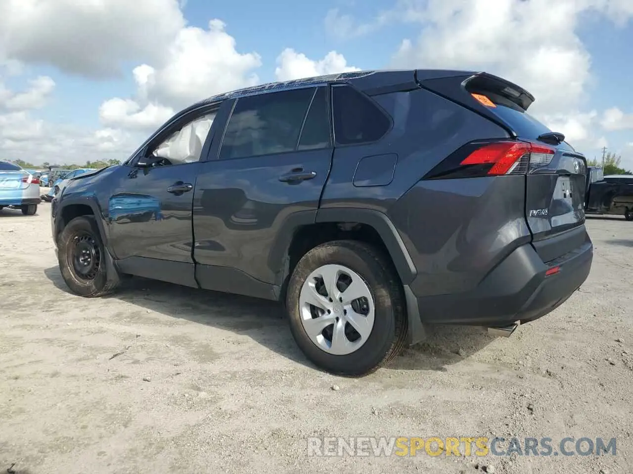 2 Фотография поврежденного автомобиля 2T3H1RFV1SW368421 TOYOTA RAV4 2025