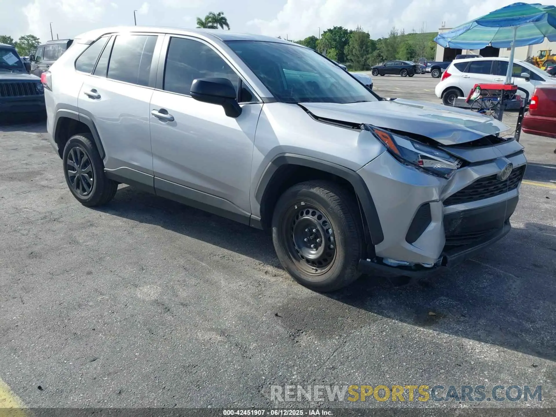 1 Photograph of a damaged car 2T3H1RFV3SC311610 TOYOTA RAV4 2025