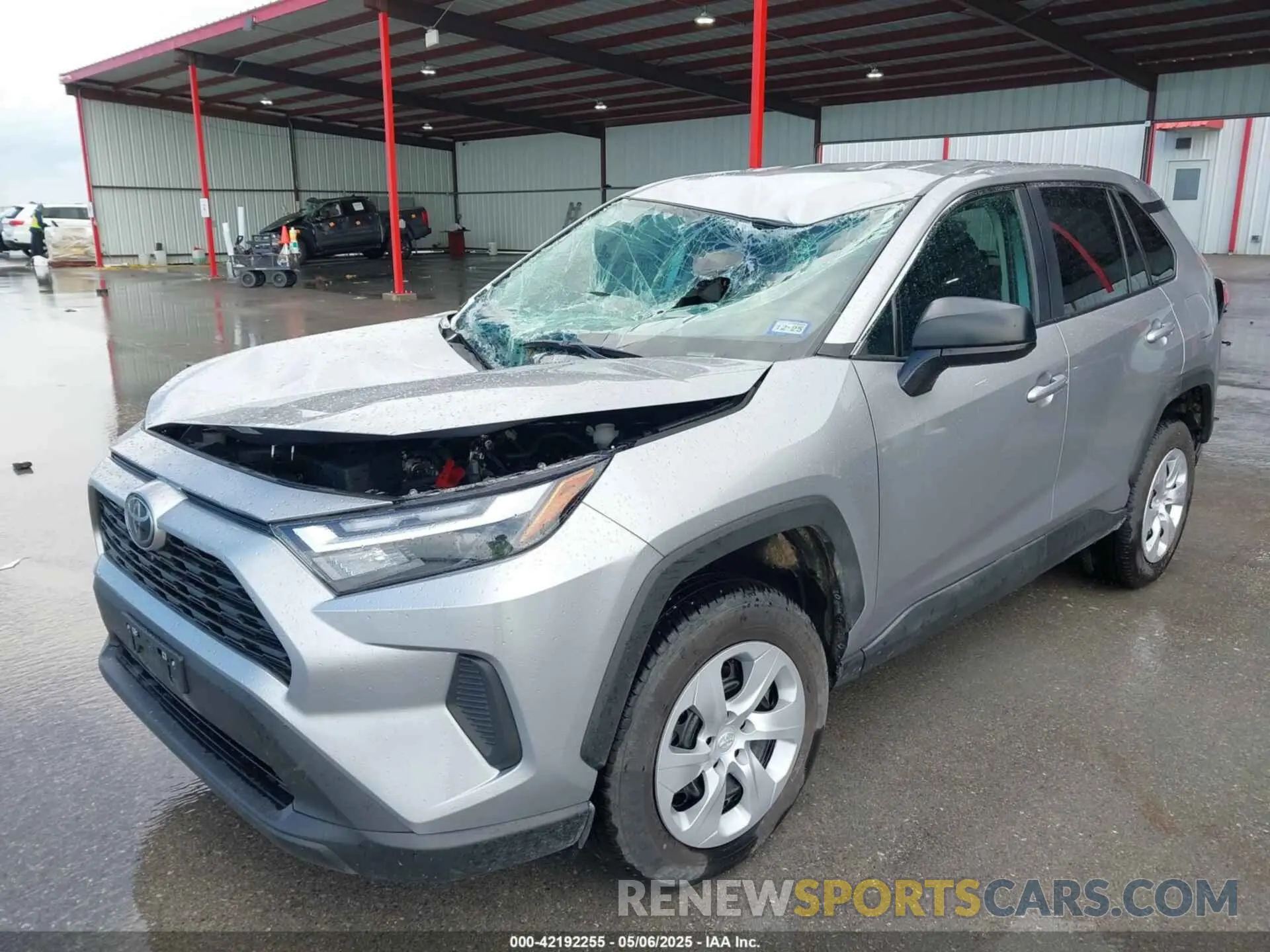 2 Фотография поврежденного автомобиля 2T3H1RFV6SC309785 TOYOTA RAV4 2025