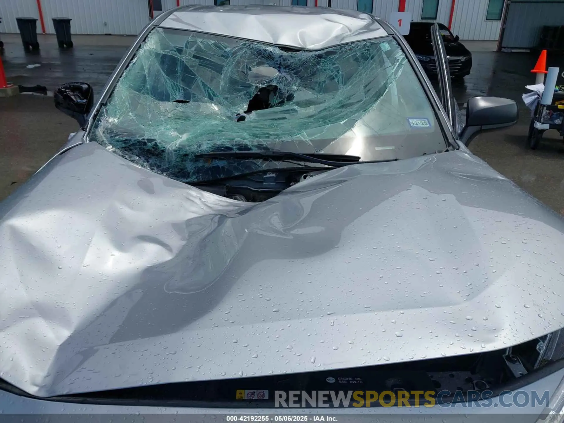 6 Фотография поврежденного автомобиля 2T3H1RFV6SC309785 TOYOTA RAV4 2025