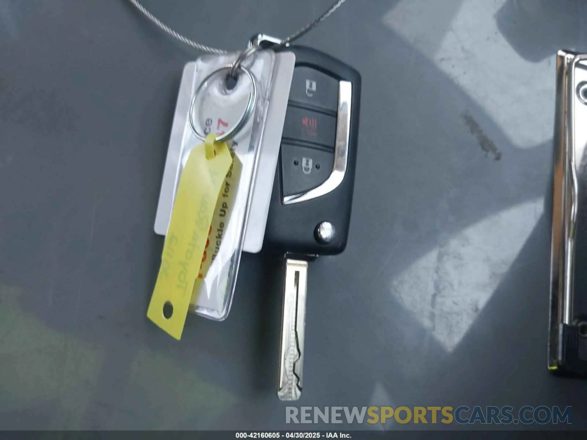 11 Фотография поврежденного автомобиля 2T3H1RFV6SW368723 TOYOTA RAV4 2025