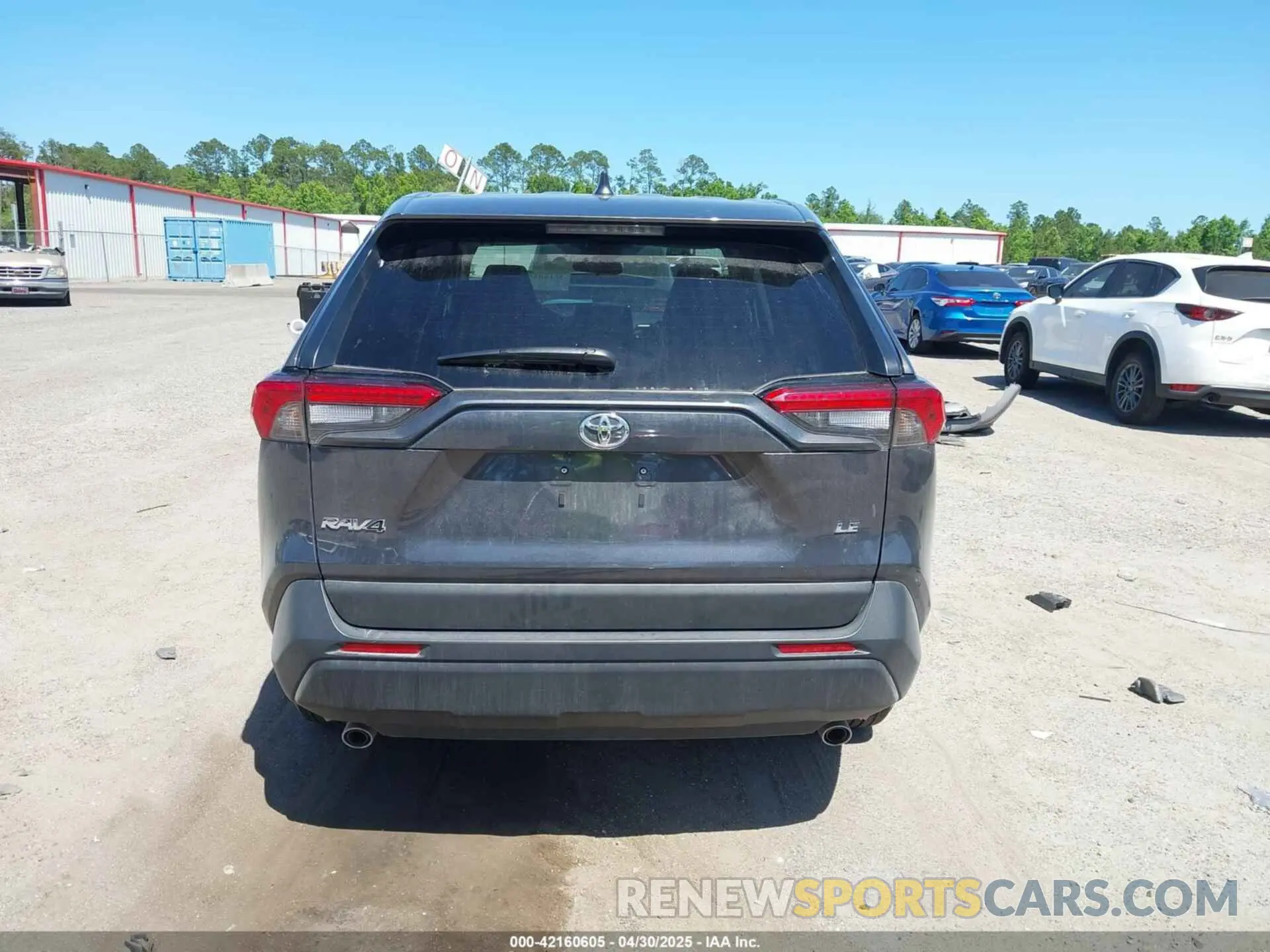 16 Фотография поврежденного автомобиля 2T3H1RFV6SW368723 TOYOTA RAV4 2025