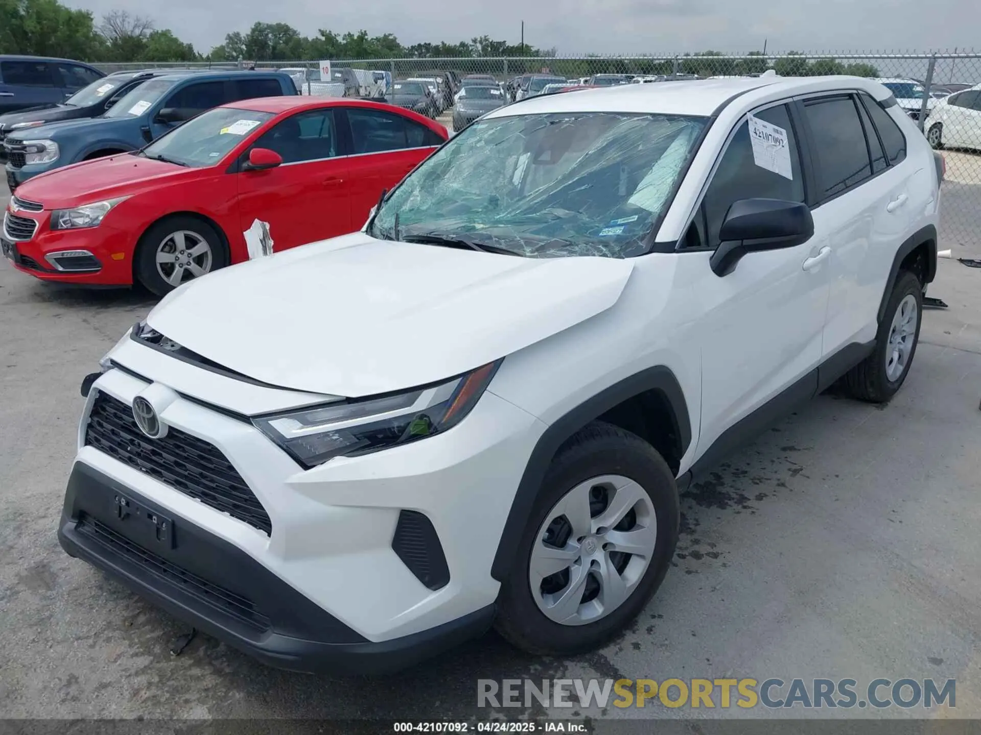 2 Photograph of a damaged car 2T3H1RFV7SC321489 TOYOTA RAV4 2025