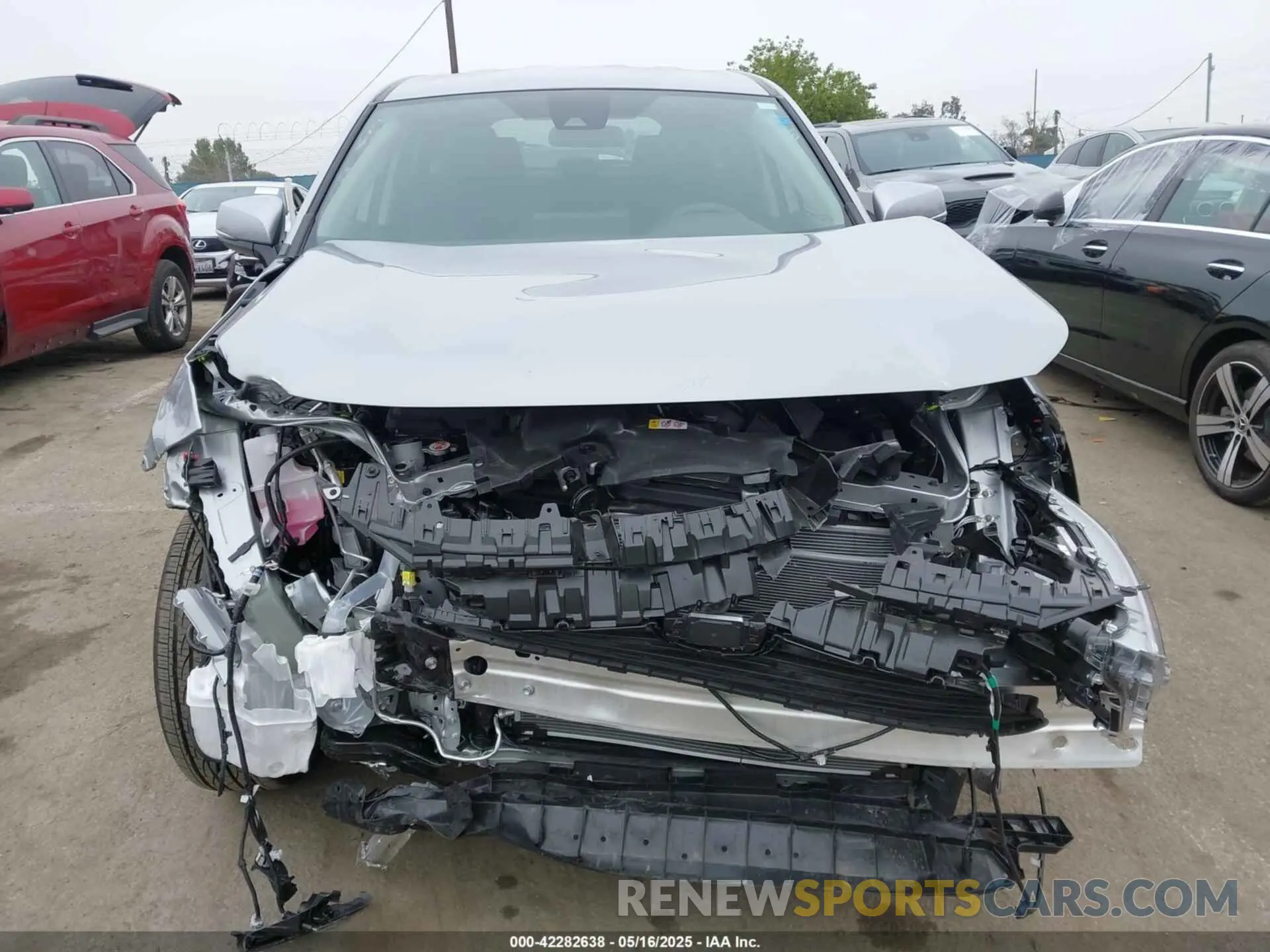 13 Photograph of a damaged car 2T3K1RFV5SW384630 TOYOTA RAV4 2025