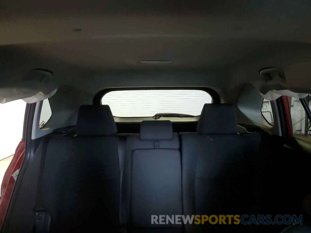 10 Фотография поврежденного автомобиля 2T3LWRFV0SW256530 TOYOTA RAV4 2025
