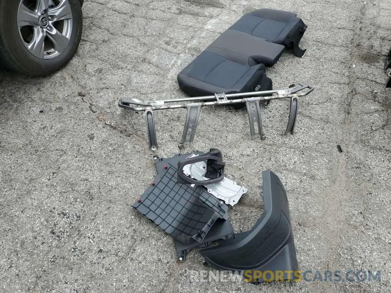 13 Фотография поврежденного автомобиля 2T3LWRFVXSW259869 TOYOTA RAV4 2025