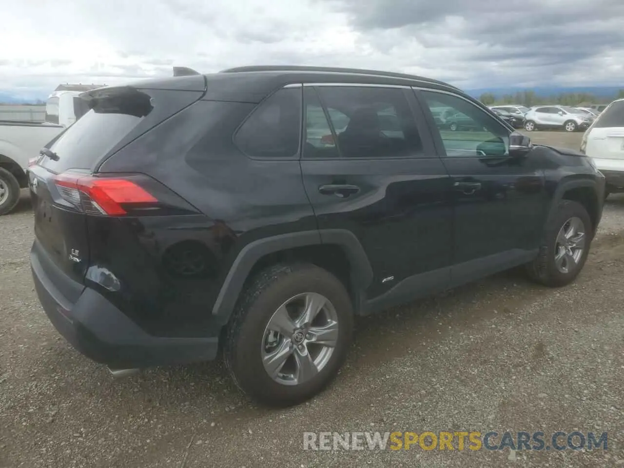 3 Фотография поврежденного автомобиля 2T3MWRFV1SW257321 TOYOTA RAV4 2025