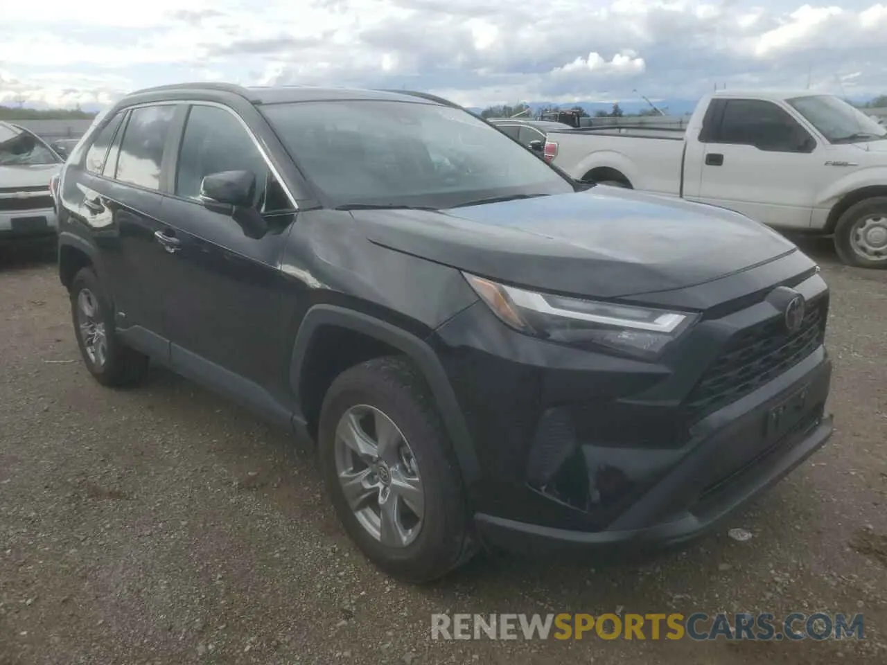 4 Фотография поврежденного автомобиля 2T3MWRFV1SW257321 TOYOTA RAV4 2025