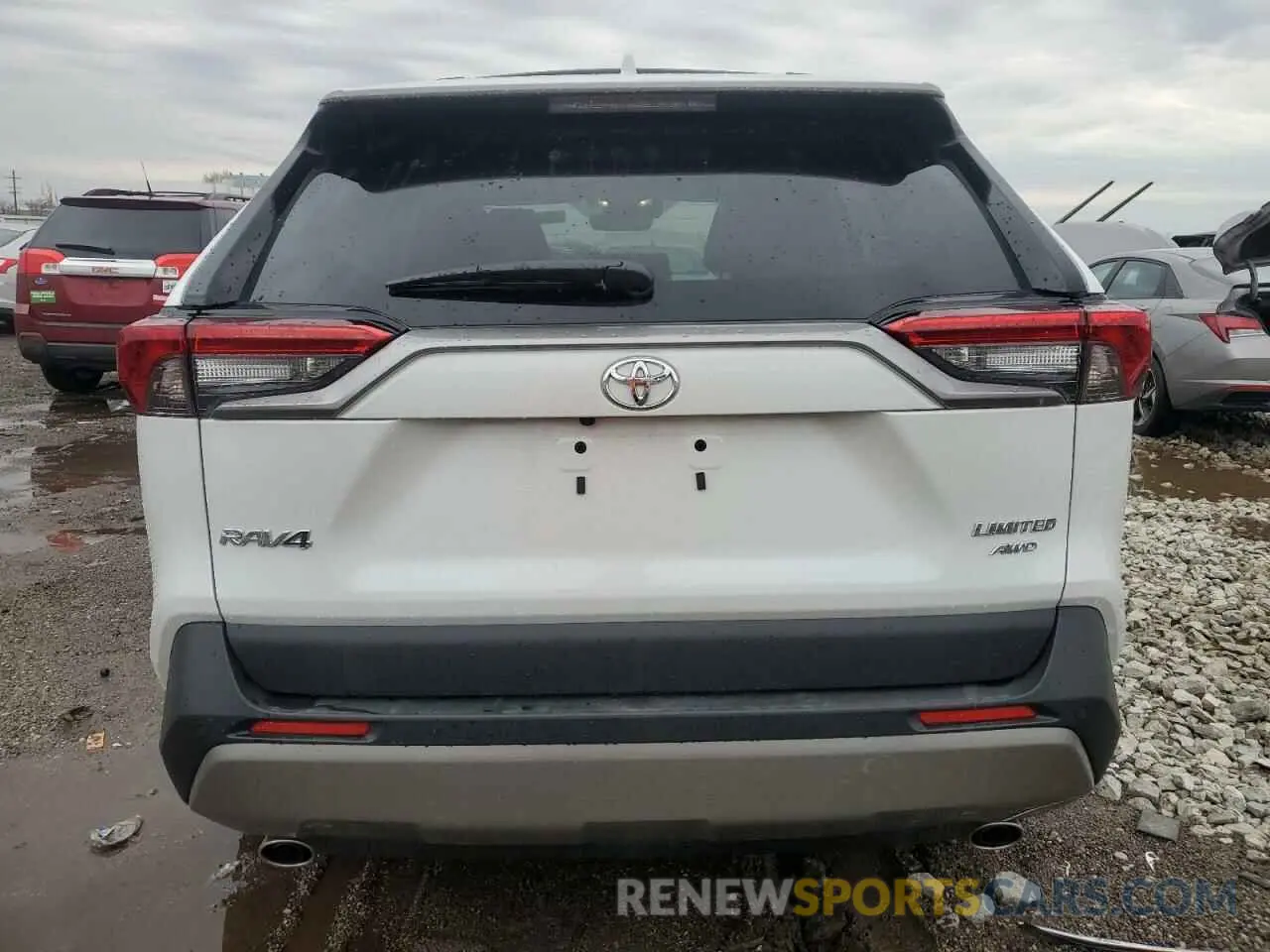 6 Фотография поврежденного автомобиля 2T3N1RFV1SW499481 TOYOTA RAV4 2025