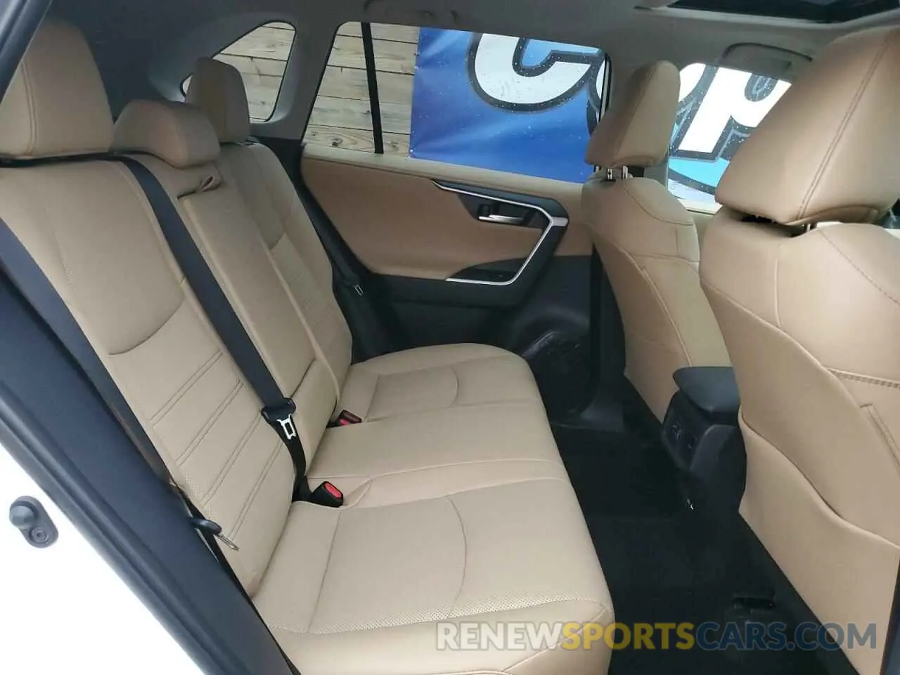 11 Фотография поврежденного автомобиля 2T3N1RFV4SW517522 TOYOTA RAV4 2025