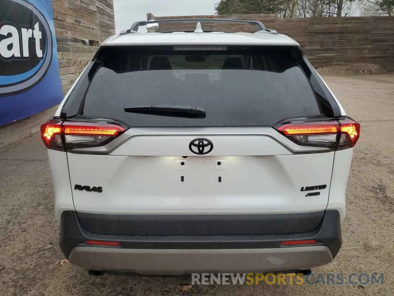 6 Фотография поврежденного автомобиля 2T3N1RFV4SW517522 TOYOTA RAV4 2025