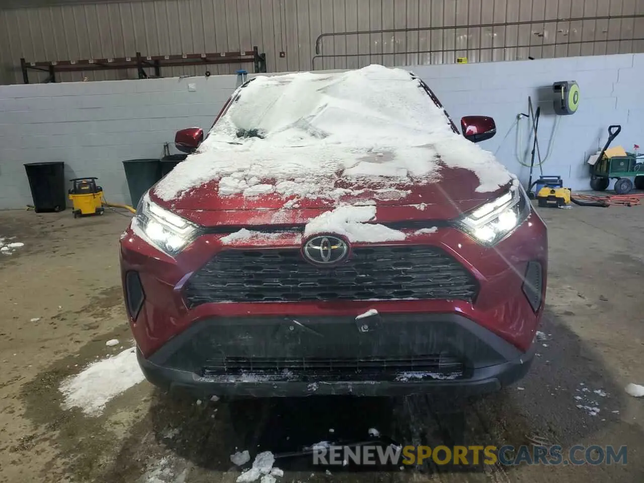 5 Фотография поврежденного автомобиля 2T3P1RFV0SW500676 TOYOTA RAV4 2025
