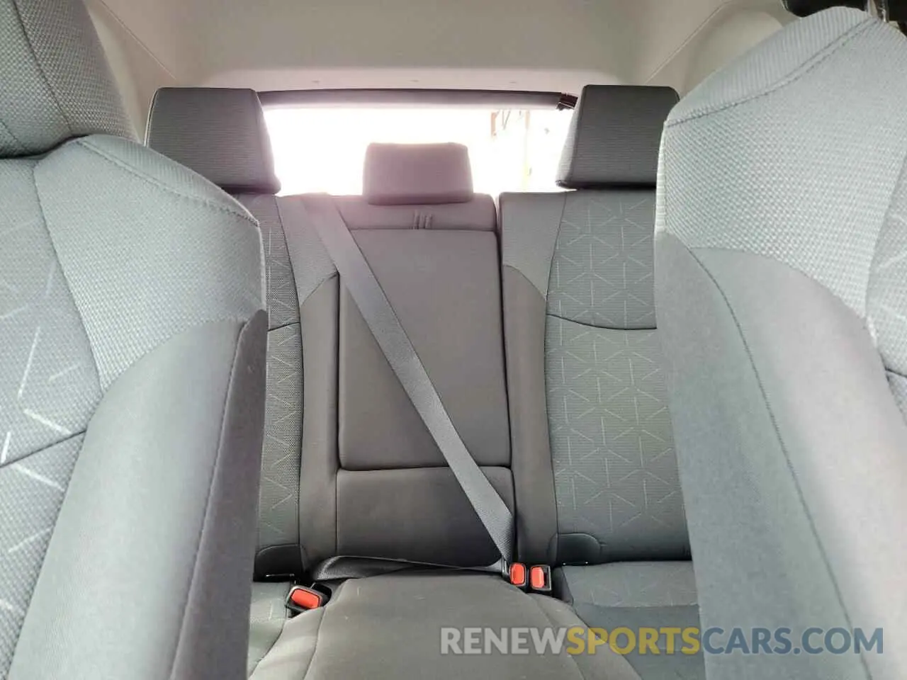 10 Фотография поврежденного автомобиля 2T3P1RFV0SW507644 TOYOTA RAV4 2025