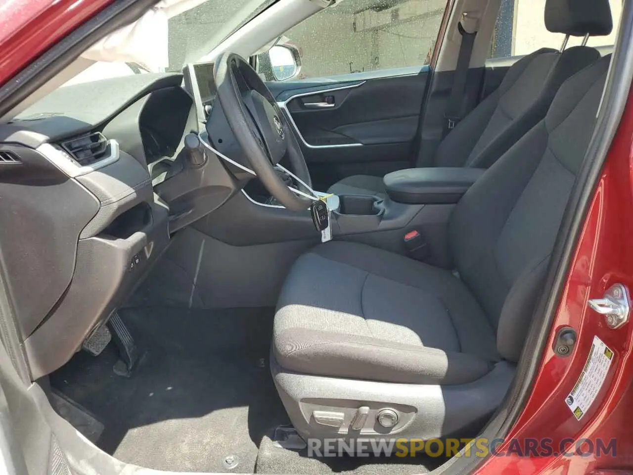 7 Фотография поврежденного автомобиля 2T3P1RFV1SW501481 TOYOTA RAV4 2025