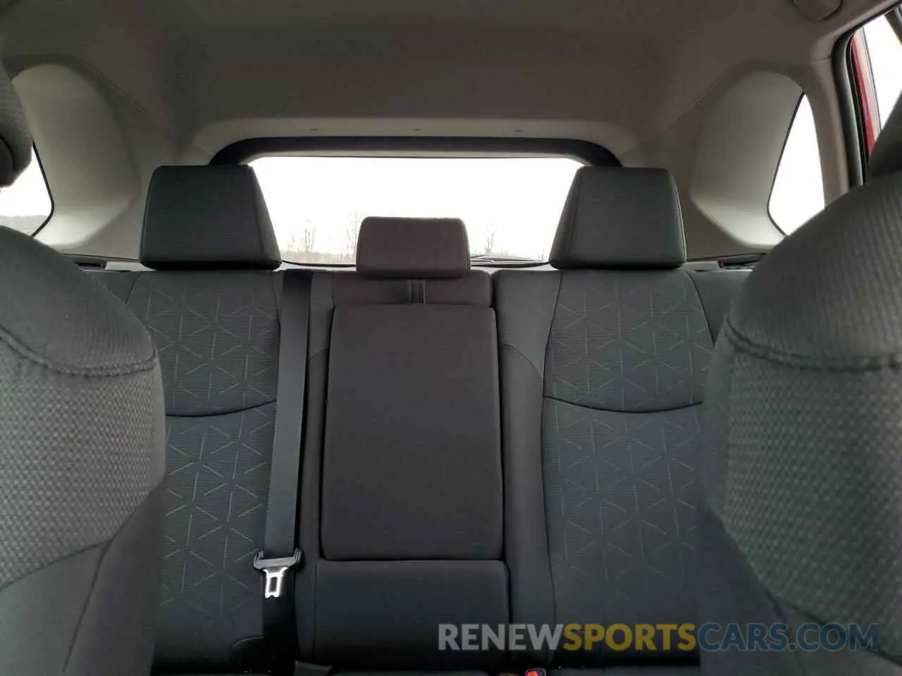 10 Photograph of a damaged car 2T3P1RFV1SW513517 TOYOTA RAV4 2025