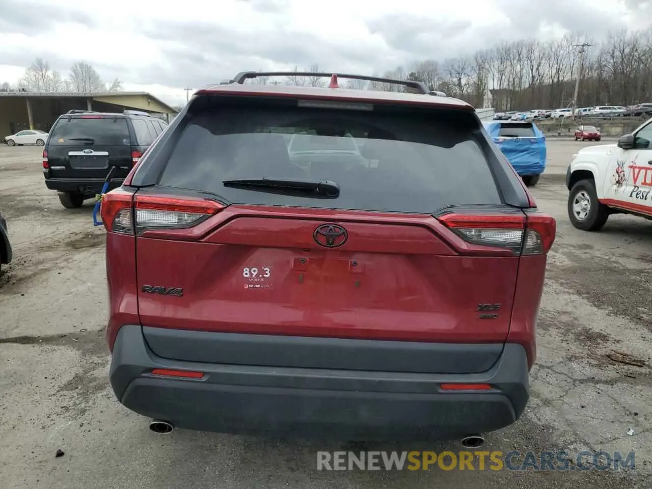 6 Photograph of a damaged car 2T3P1RFV1SW513517 TOYOTA RAV4 2025