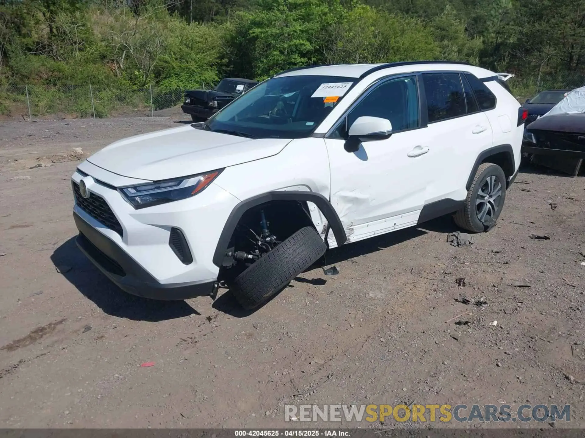 2 Фотография поврежденного автомобиля 2T3P1RFV3SW507606 TOYOTA RAV4 2025