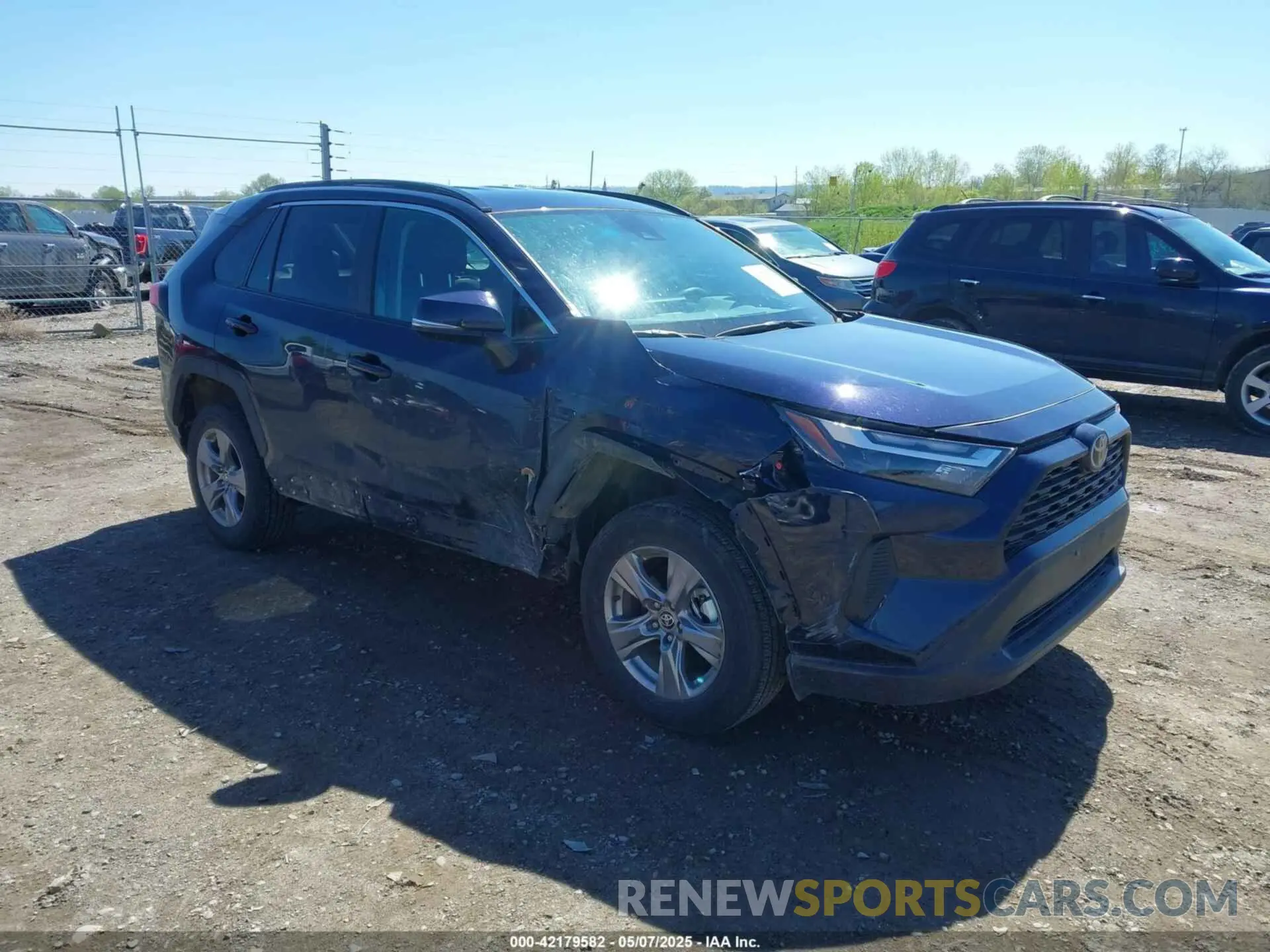 1 Фотография поврежденного автомобиля 2T3P1RFV6SW502464 TOYOTA RAV4 2025