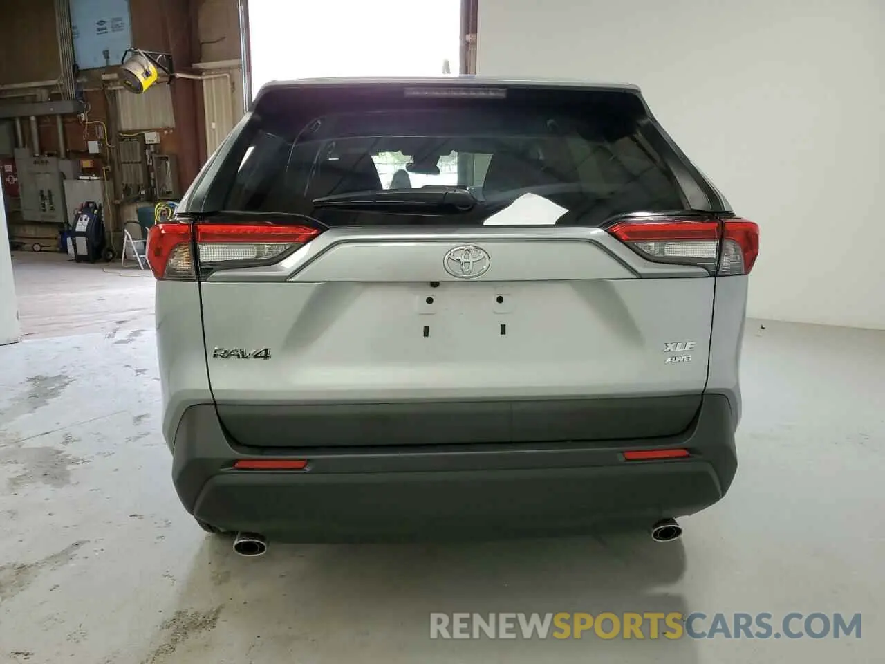 6 Photograph of a damaged car 2T3P1RFV8SW532842 TOYOTA RAV4 2025