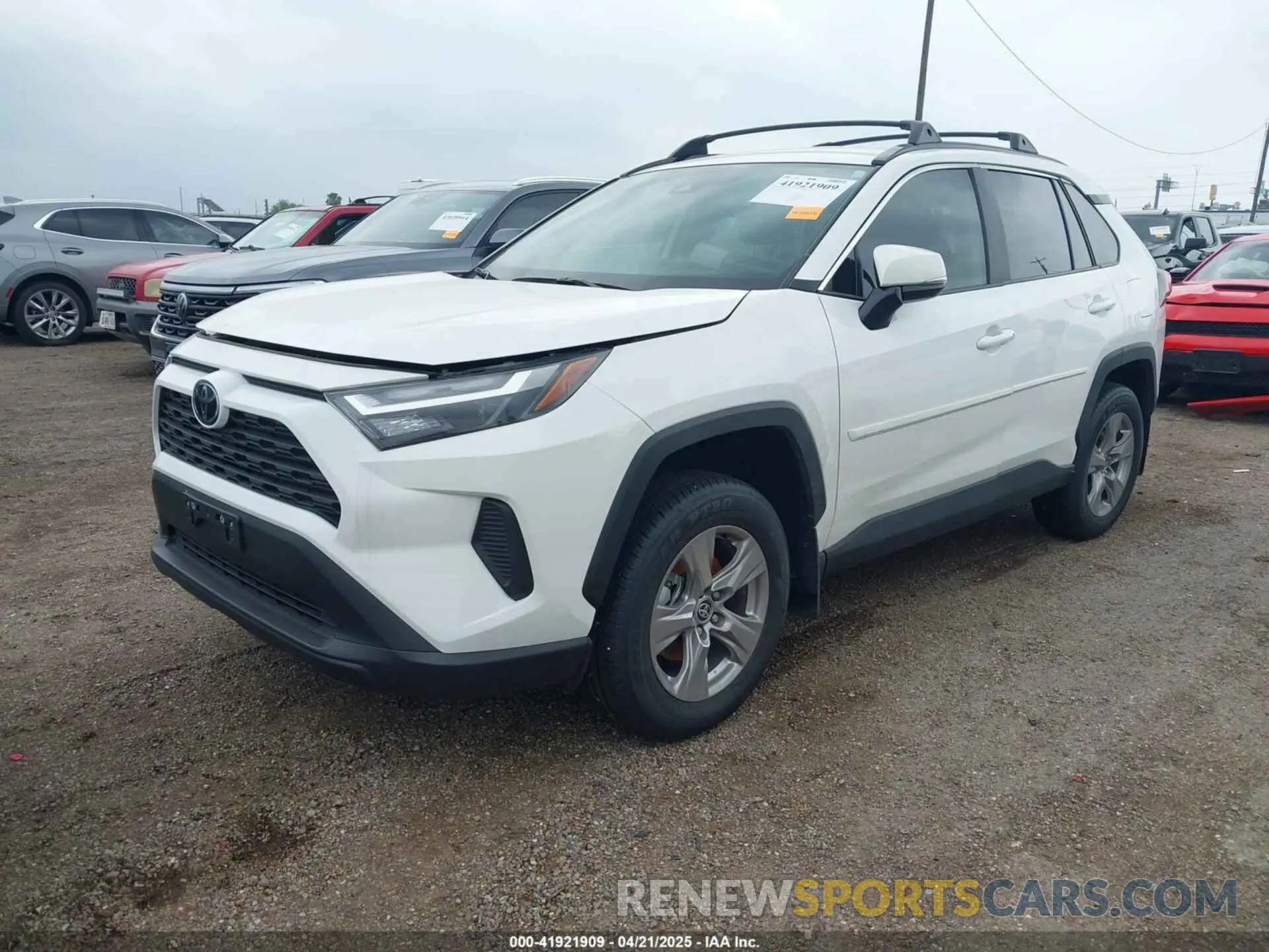 2 Photograph of a damaged car 2T3P1RFV9SC503951 TOYOTA RAV4 2025