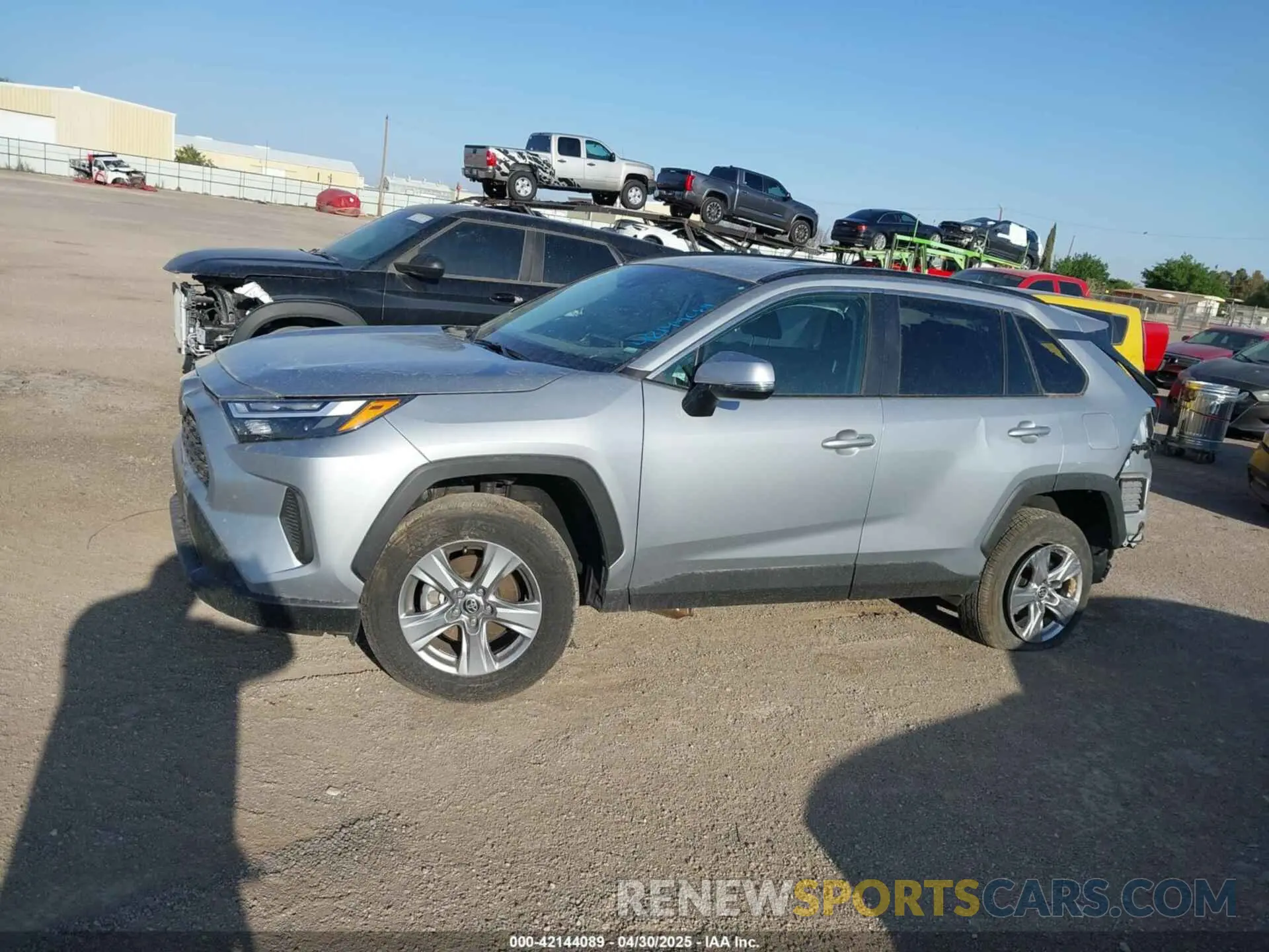 13 Фотография поврежденного автомобиля 2T3W1RFV4SW368002 TOYOTA RAV4 2025