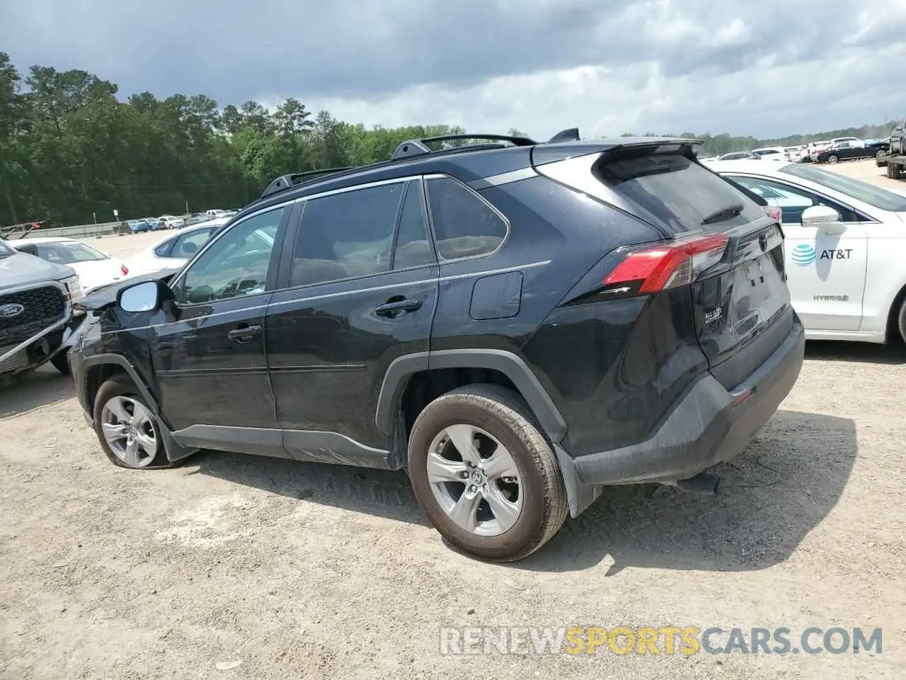 2 Photograph of a damaged car 2T3W1RFV4SW371577 TOYOTA RAV4 2025