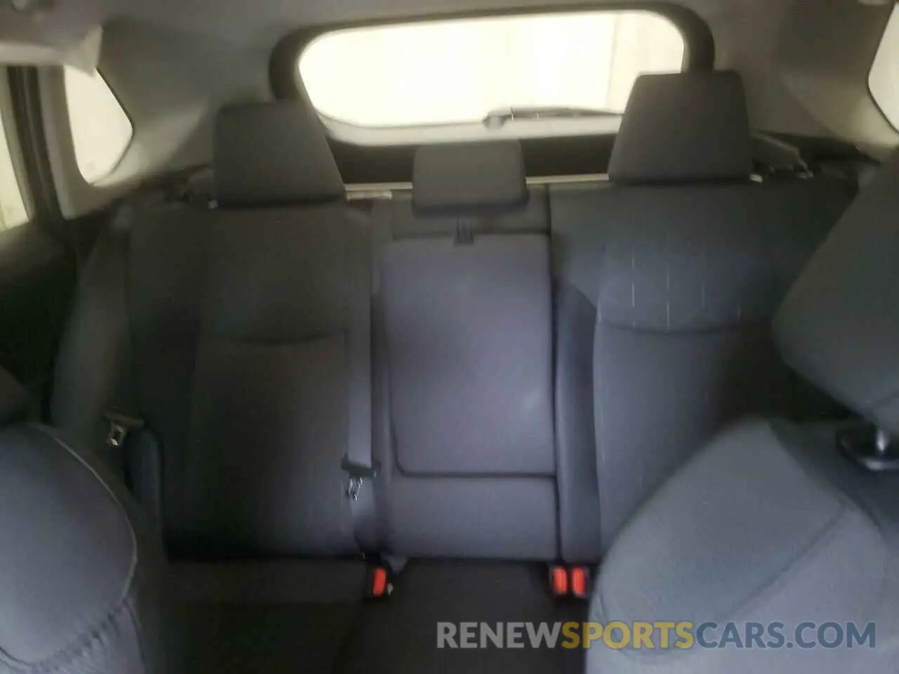 10 Фотография поврежденного автомобиля 2T3W1RFV4SW382336 TOYOTA RAV4 2025