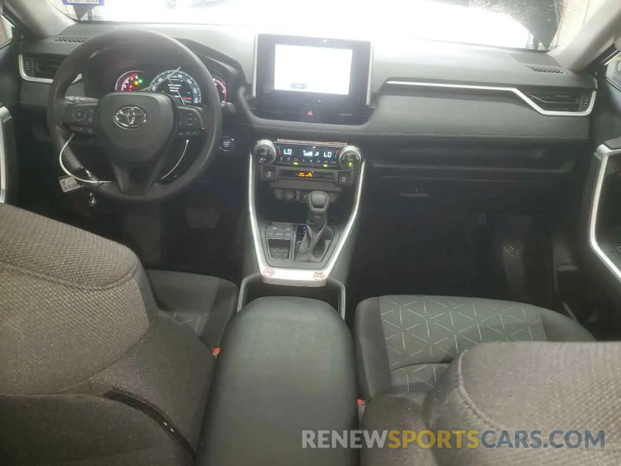 8 Фотография поврежденного автомобиля 2T3W1RFV4SW382336 TOYOTA RAV4 2025