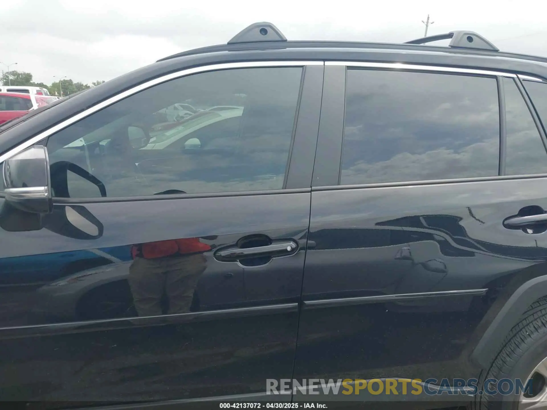14 Фотография поврежденного автомобиля 2T3W1RFV5SC311437 TOYOTA RAV4 2025