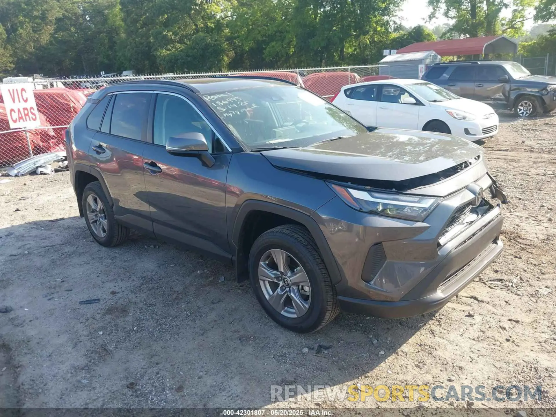 1 Photograph of a damaged car 2T3W1RFV7SC310614 TOYOTA RAV4 2025