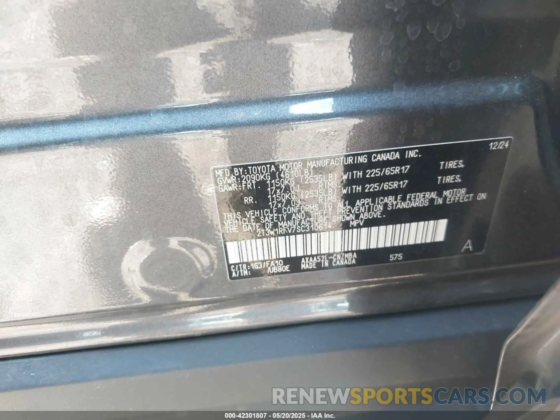 9 Photograph of a damaged car 2T3W1RFV7SC310614 TOYOTA RAV4 2025