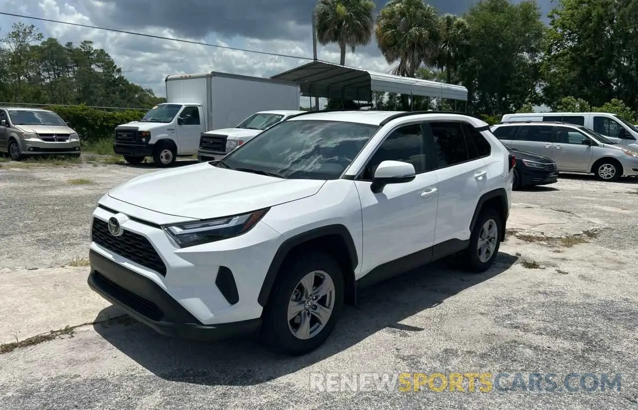 2 Photograph of a damaged car 2T3W1RFV8SC307558 TOYOTA RAV4 2025