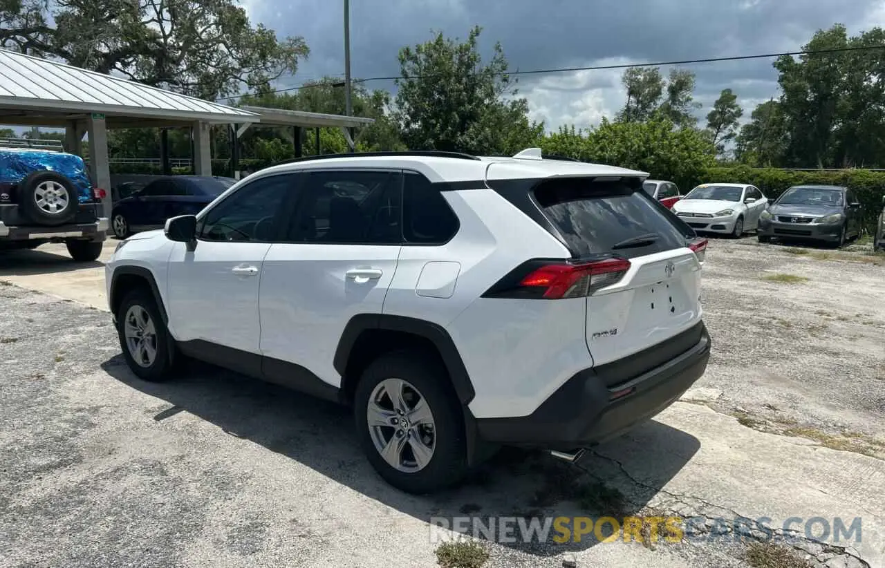 3 Photograph of a damaged car 2T3W1RFV8SC307558 TOYOTA RAV4 2025