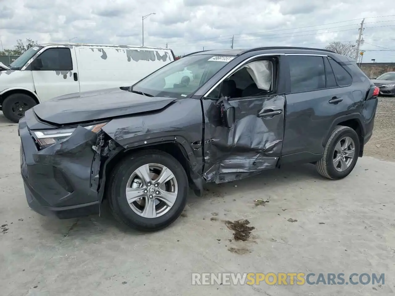1 Photograph of a damaged car 2T3W1RFV8SC308225 TOYOTA RAV4 2025